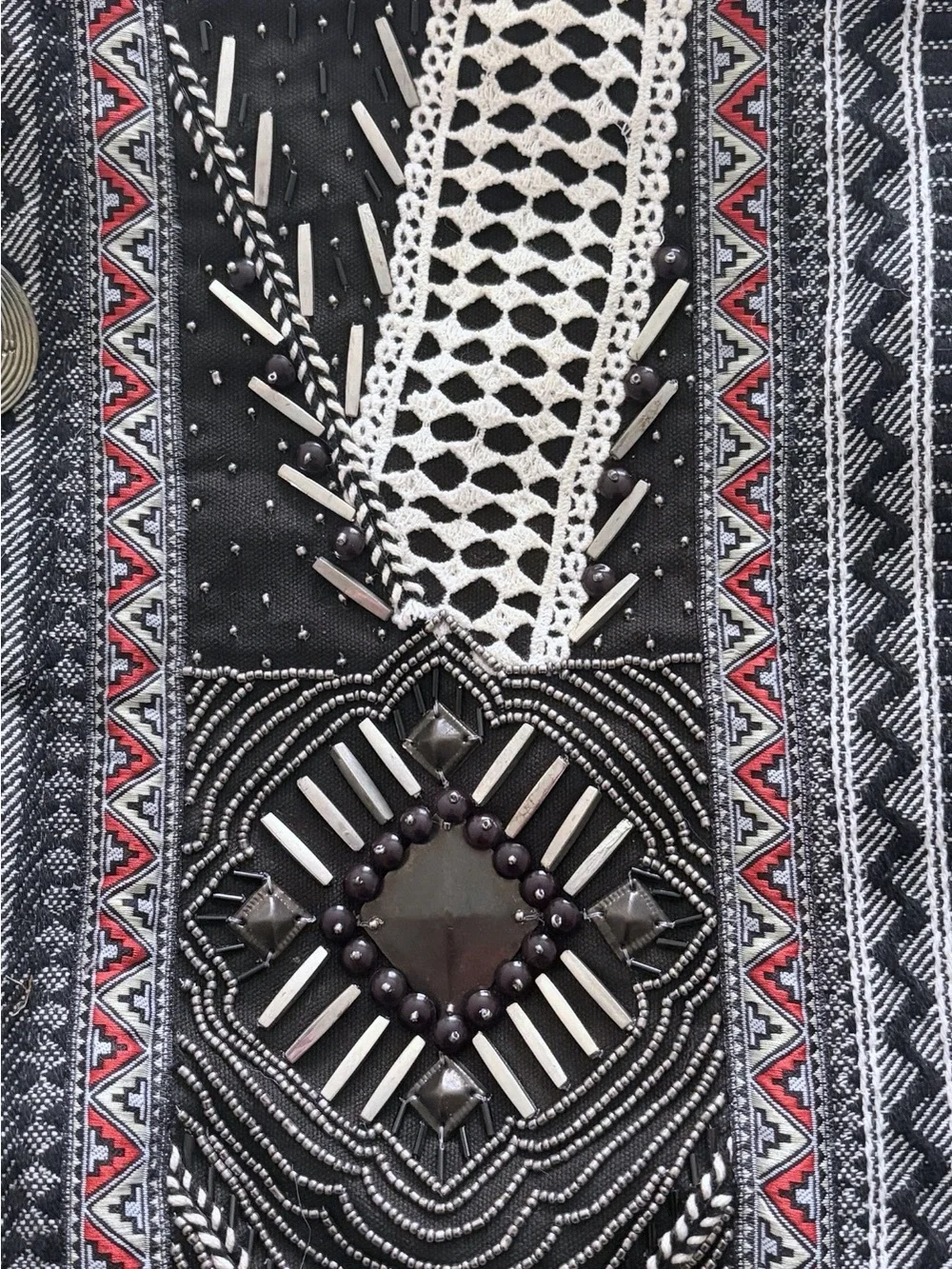 NWT Catori Embellished Embroidered Boho Crossbody Bag